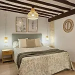Lovelyloft Trafalgar Vakantiehuis *