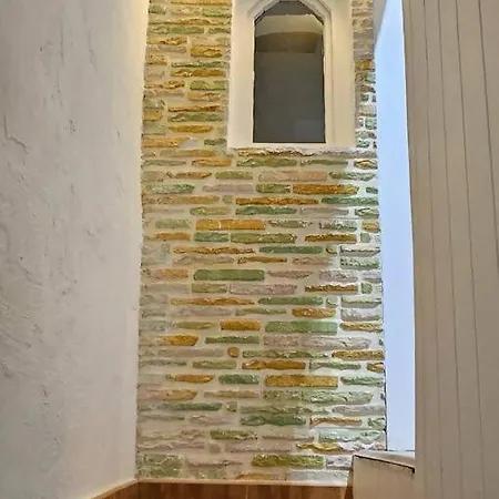 Lovelyloft Trafalgar
