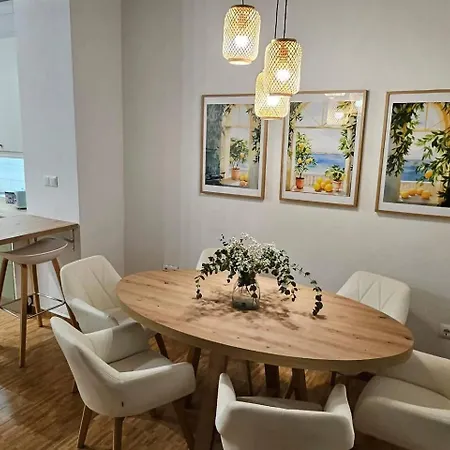 Lovelyloft Trafalgar Alicante
